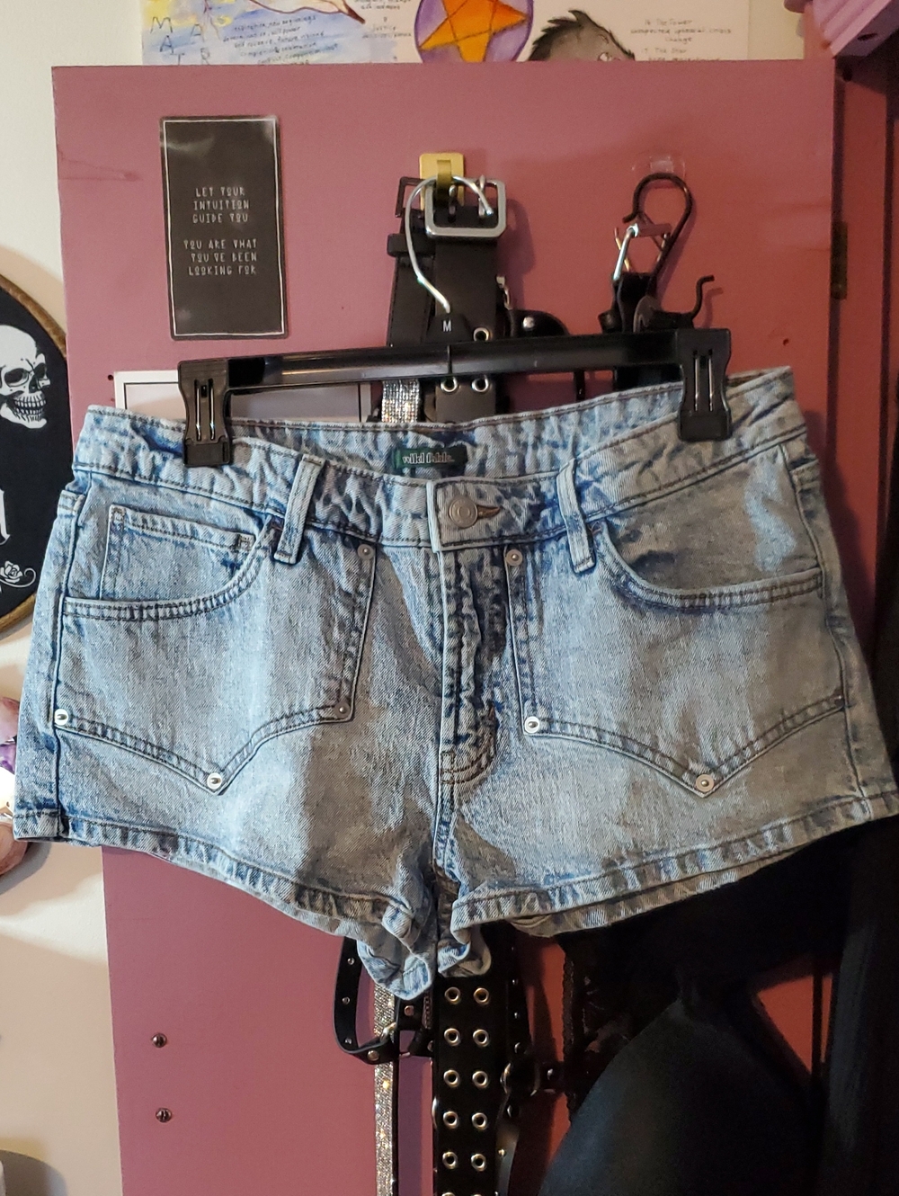 Western Style Low Rise Shorts